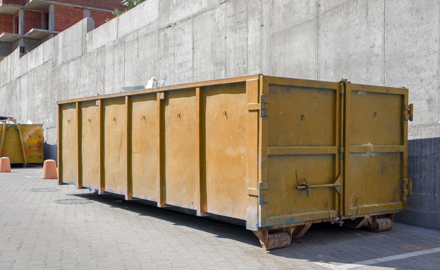 Abrollcontainer von Containerdienst Schmaderer